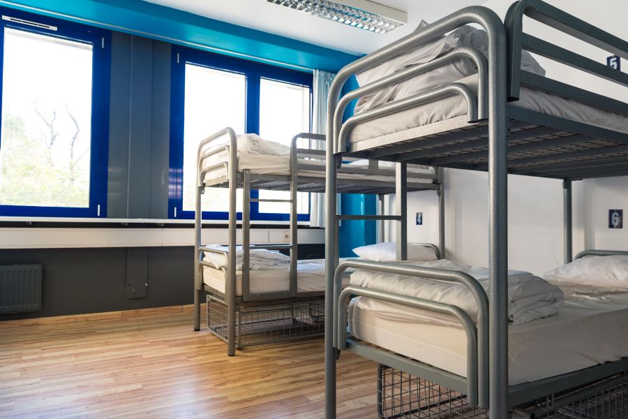 ההבדל בין מלון זול הוסטל ודירת נופש